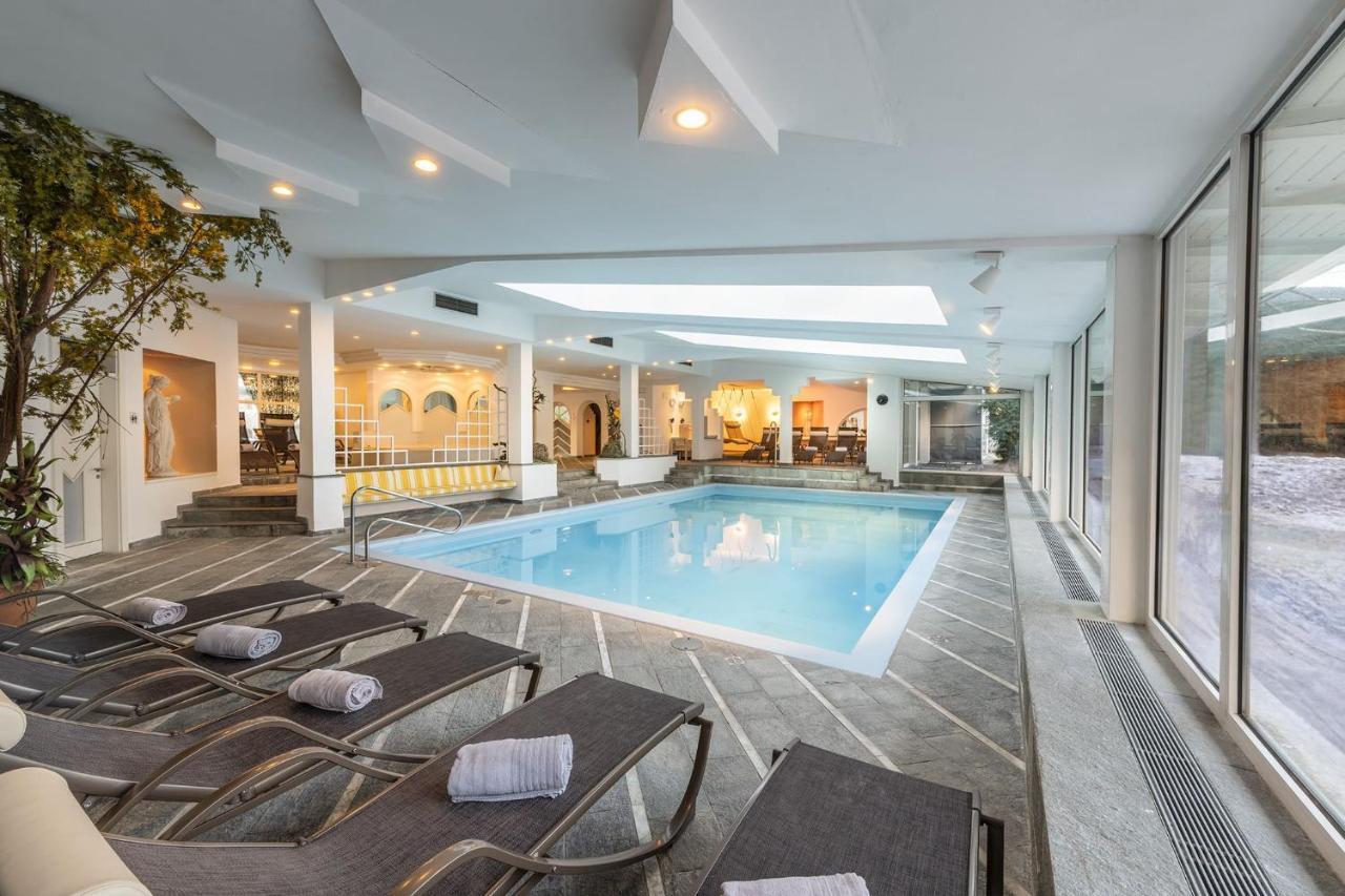ברוניקו Ferien & Wellnesshotel Windschar מראה חיצוני תמונה