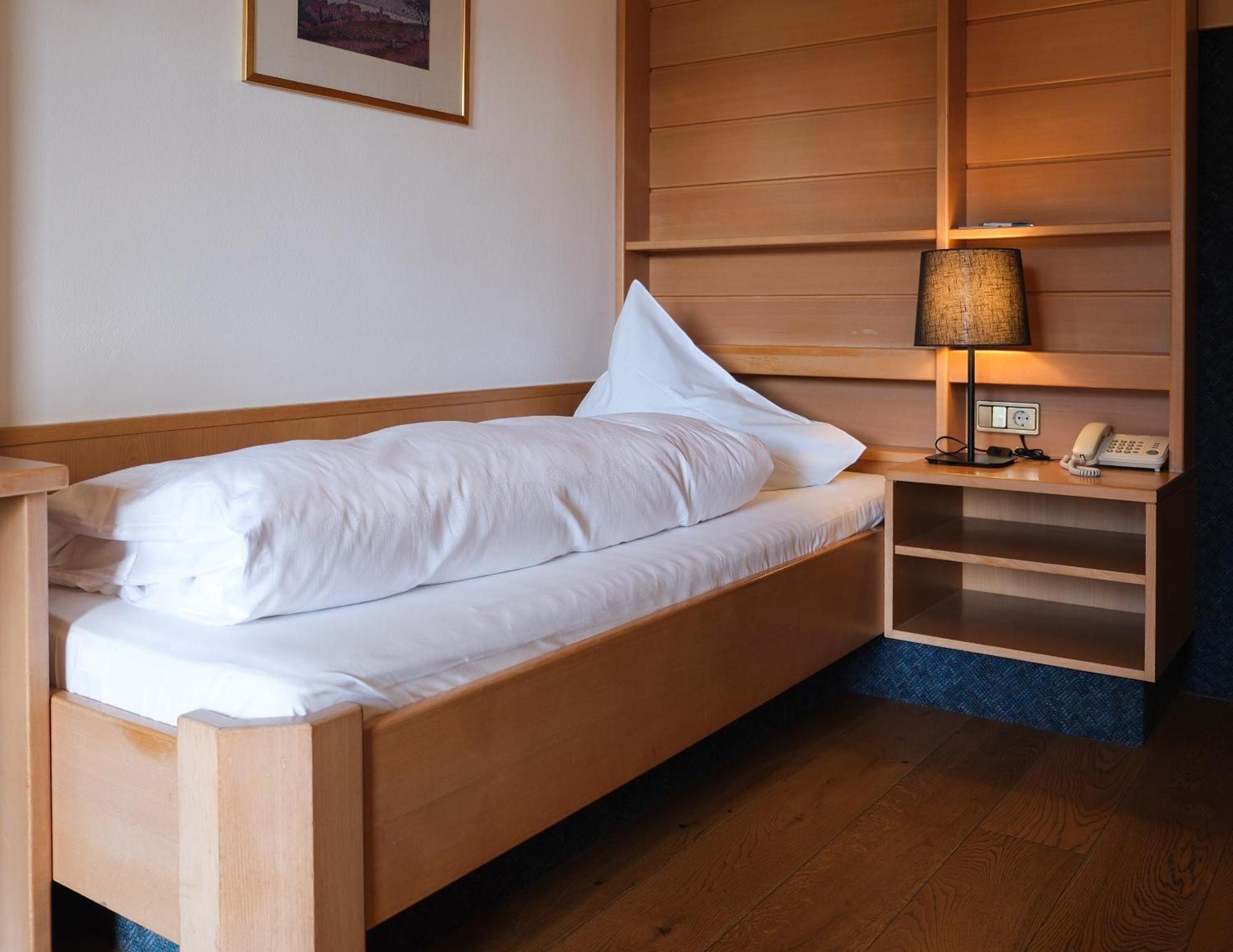 ברוניקו Ferien & Wellnesshotel Windschar מראה חיצוני תמונה