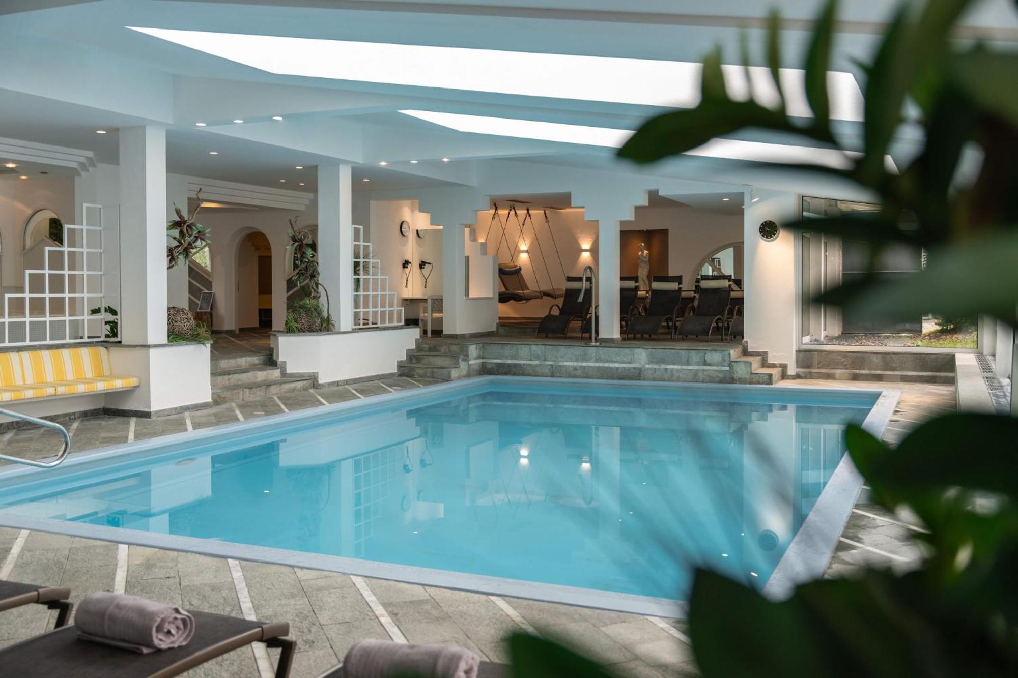 ברוניקו Ferien & Wellnesshotel Windschar מראה חיצוני תמונה